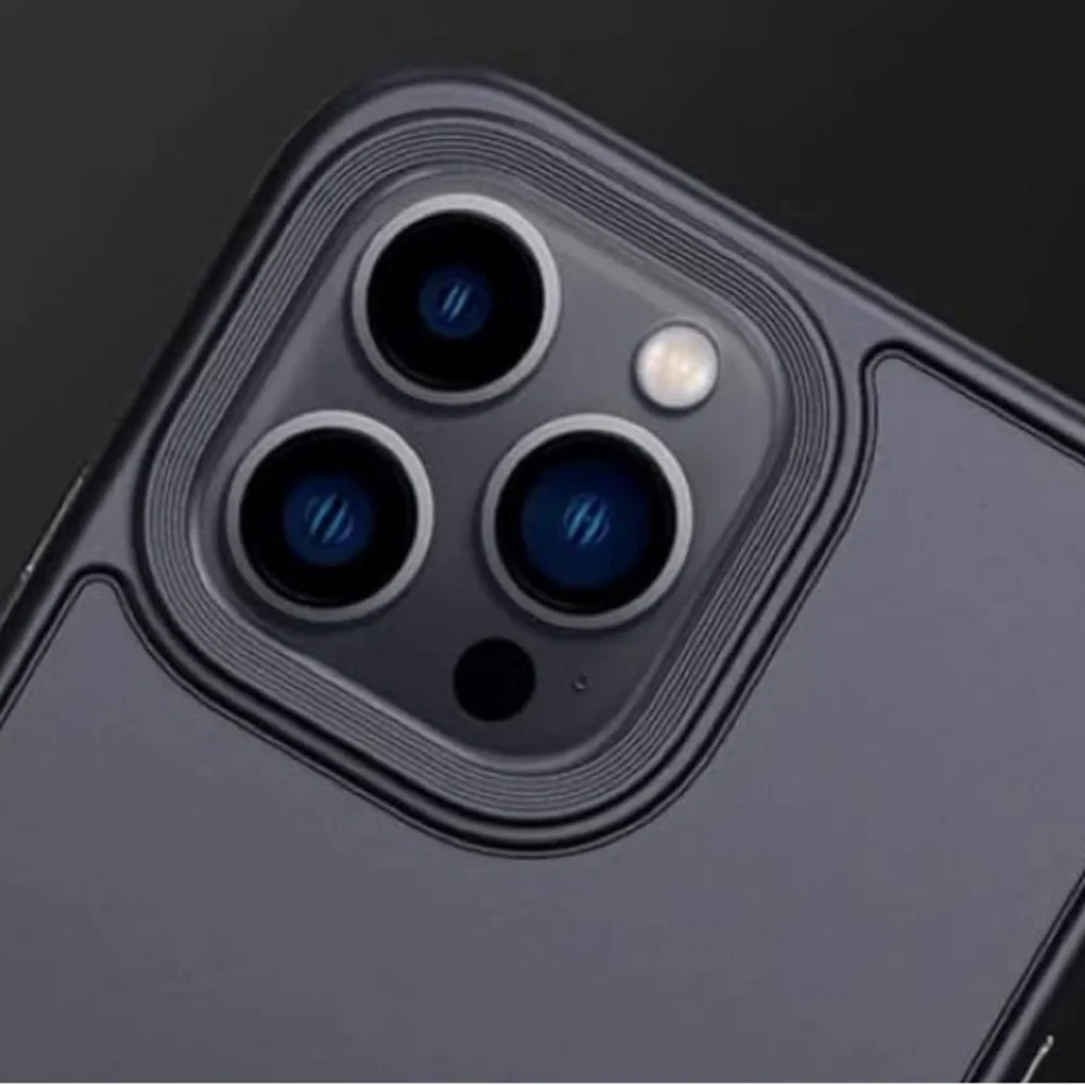 Black • Protective • iPhone 15 Case •